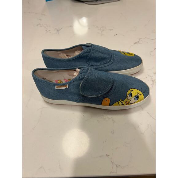 Vintage 90s Looney Tunes Tweety Bird Blue Velcro slip on flat shoes - Picture 8 of 15